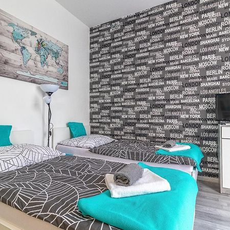 Bratislava -Apartment Near The City Center With A Balcony Zewnętrze zdjęcie